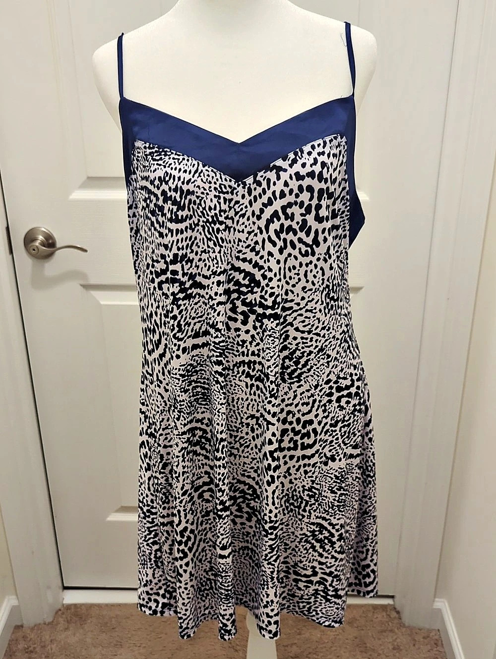 Alfani Animal Print Midi Dress in Blue & White Like New